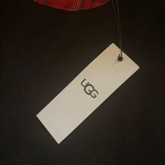 NEW
UGG
Men's Kalib Fleece-Lined Plaid Robe - Picture 8 of 16